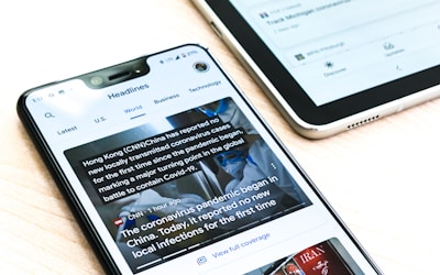 体育新闻编辑室与最新资讯动态深度报道展示墙